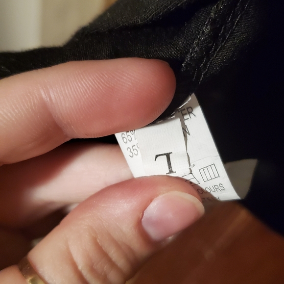 Black light weight sleeveless workout top - Picture 4 of 6